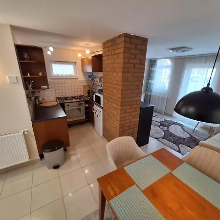 شقة Heviz Holiday Home Hévíz