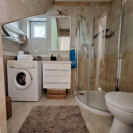 شقة Heviz Holiday Home